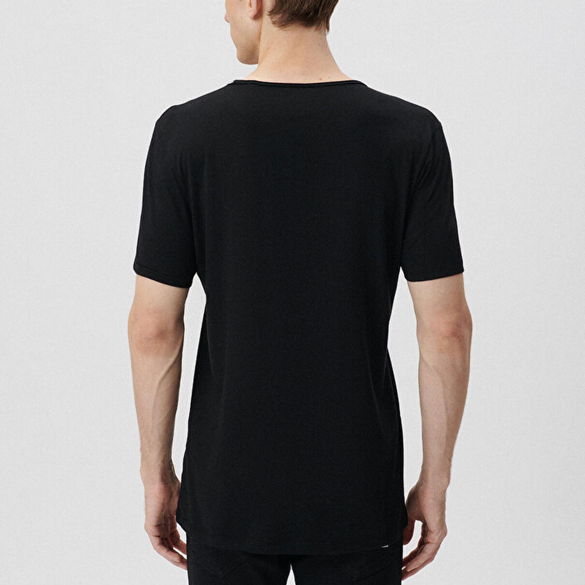 Mavi Siyah Basic Tişört Fitted / Vücuda Oturan Kesim 064019-20933