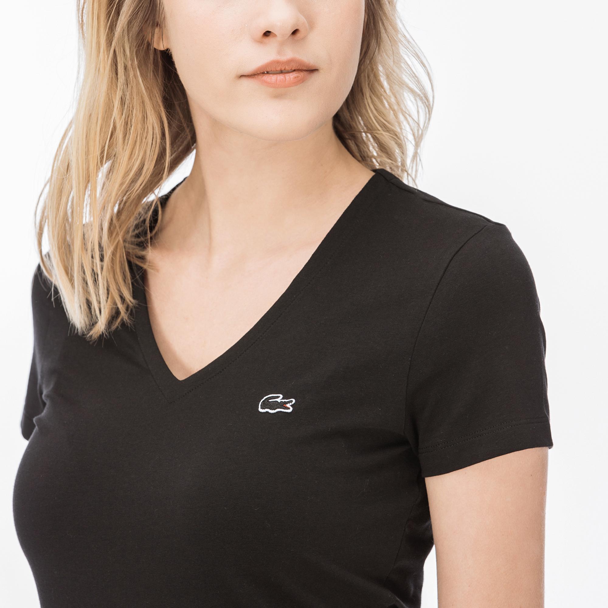 Lacoste Kadın Slim Fit V Yaka Siyah T-Shirt