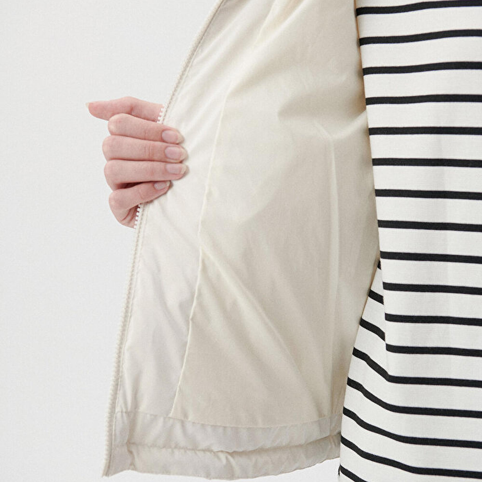 Mavi Premium Kapitone Beyaz Şişme Mont 1110230-70057