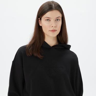  Calvin Klein Jeans Embossed Monologo Kadın Siyah Sweatshirt