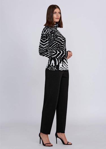  Knitss İntarsia Jakar Desenli Siyah Beyaz Triko