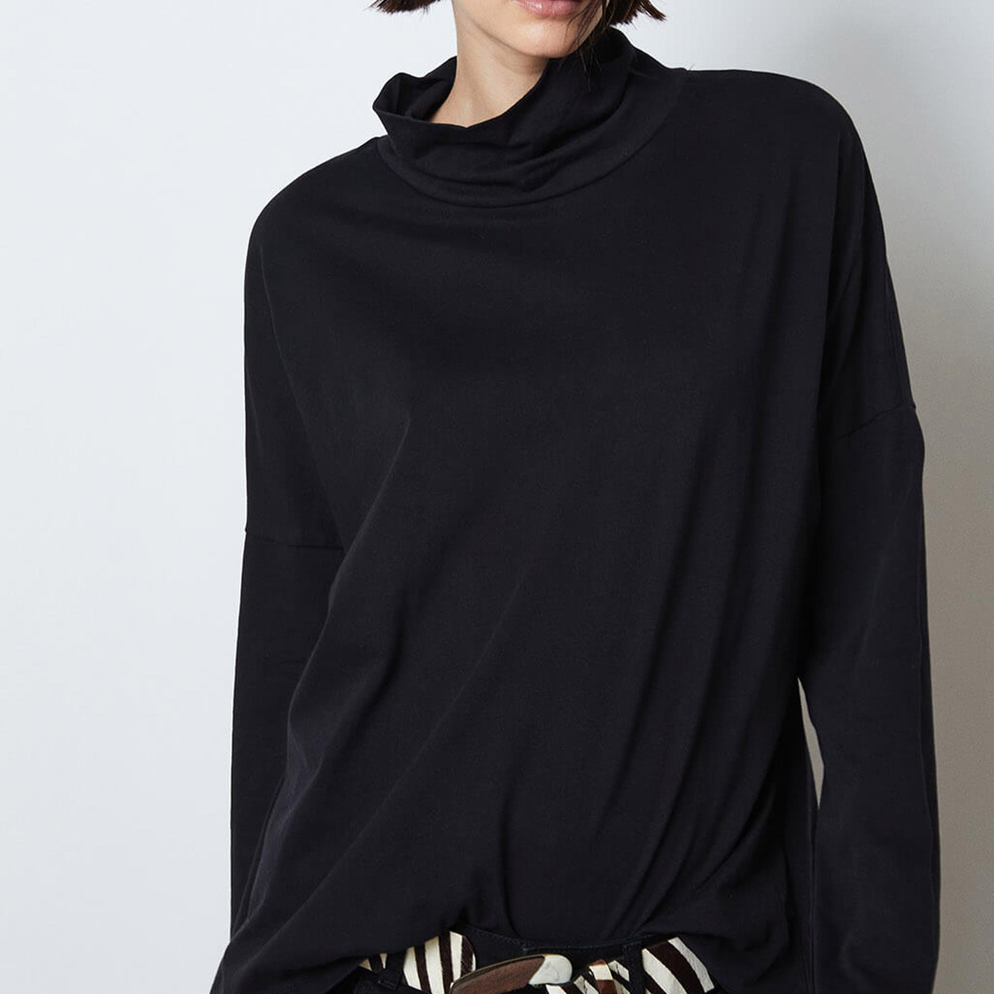 Balıkçı Yaka Uzun Kollu Tshirt