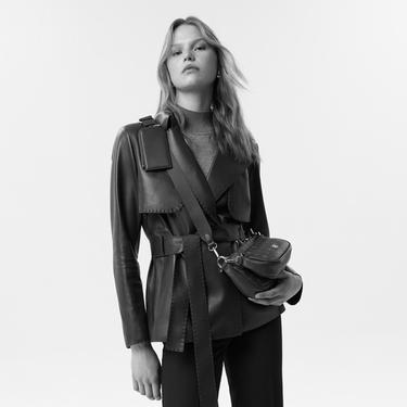  Aniye Siyah Kadın Deri Trençkot