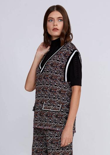  Knitss Jakar Desenli Taşlı Düğmeli Triko Yelek