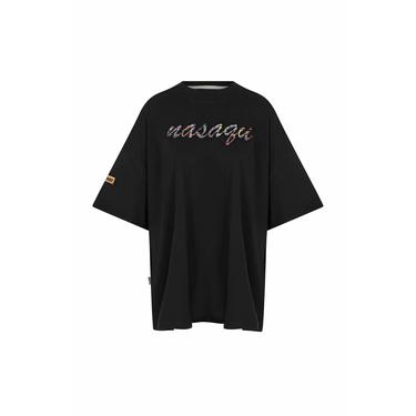  Nasaqu Kadın Zini Süper Oversize Sırtı Yırtmaçlı Siyah T-Shirt