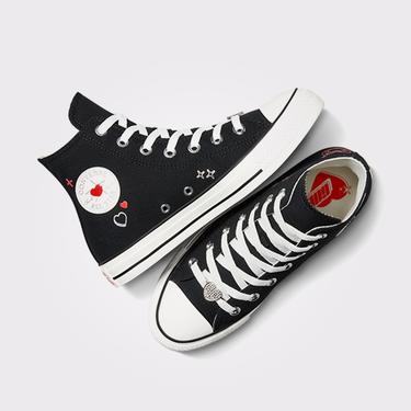  Converse Chuck Taylor All Star Y2K Heart Kadın Siyah Sneaker