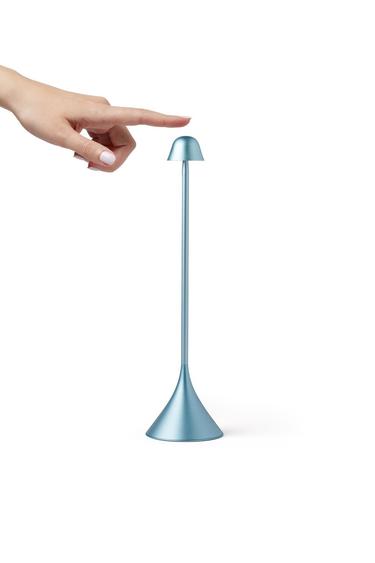  Lexon Steli Bell Led Masa Lambası
Açık Mavi