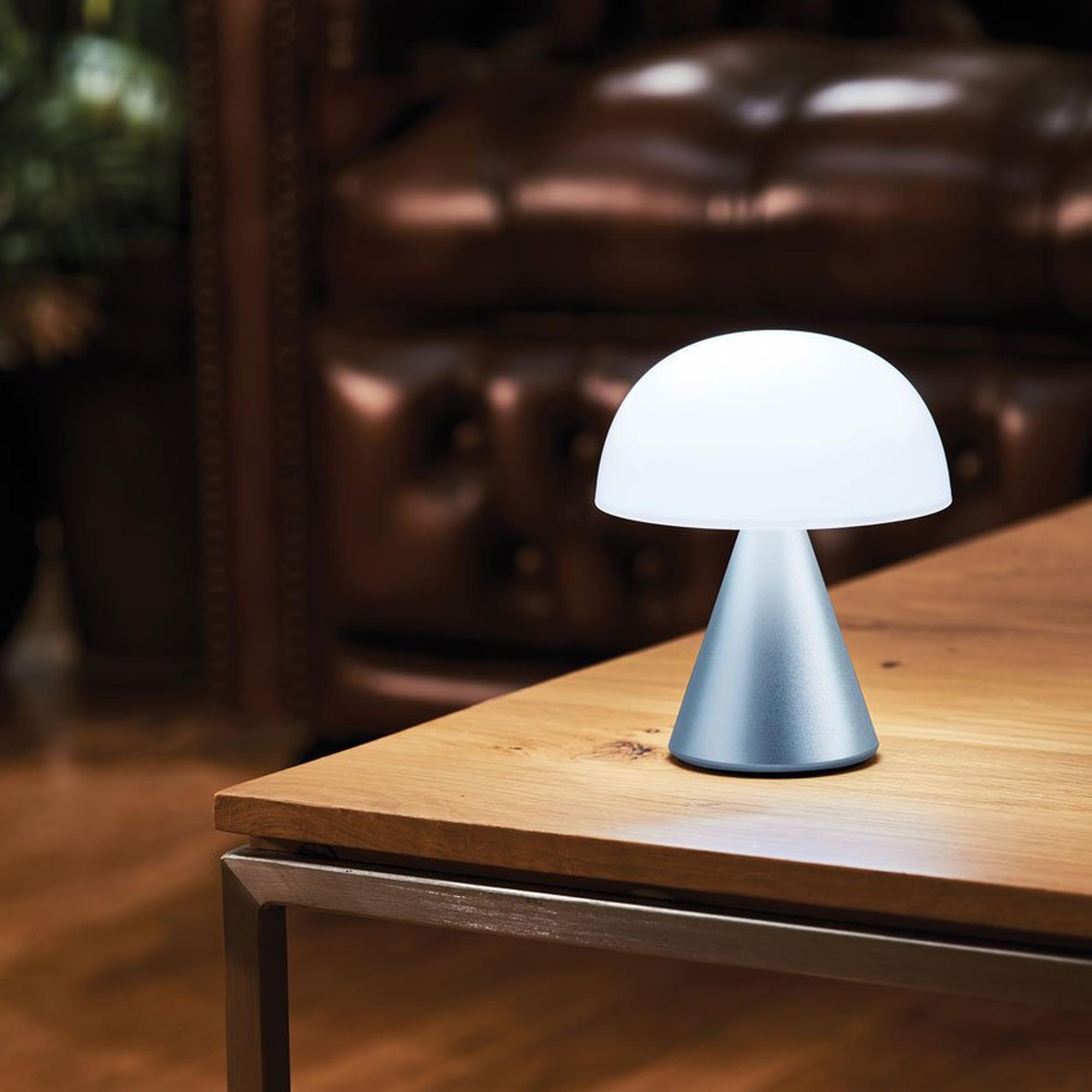 Lexon Mina M Led Lamba 
Açık Mavi