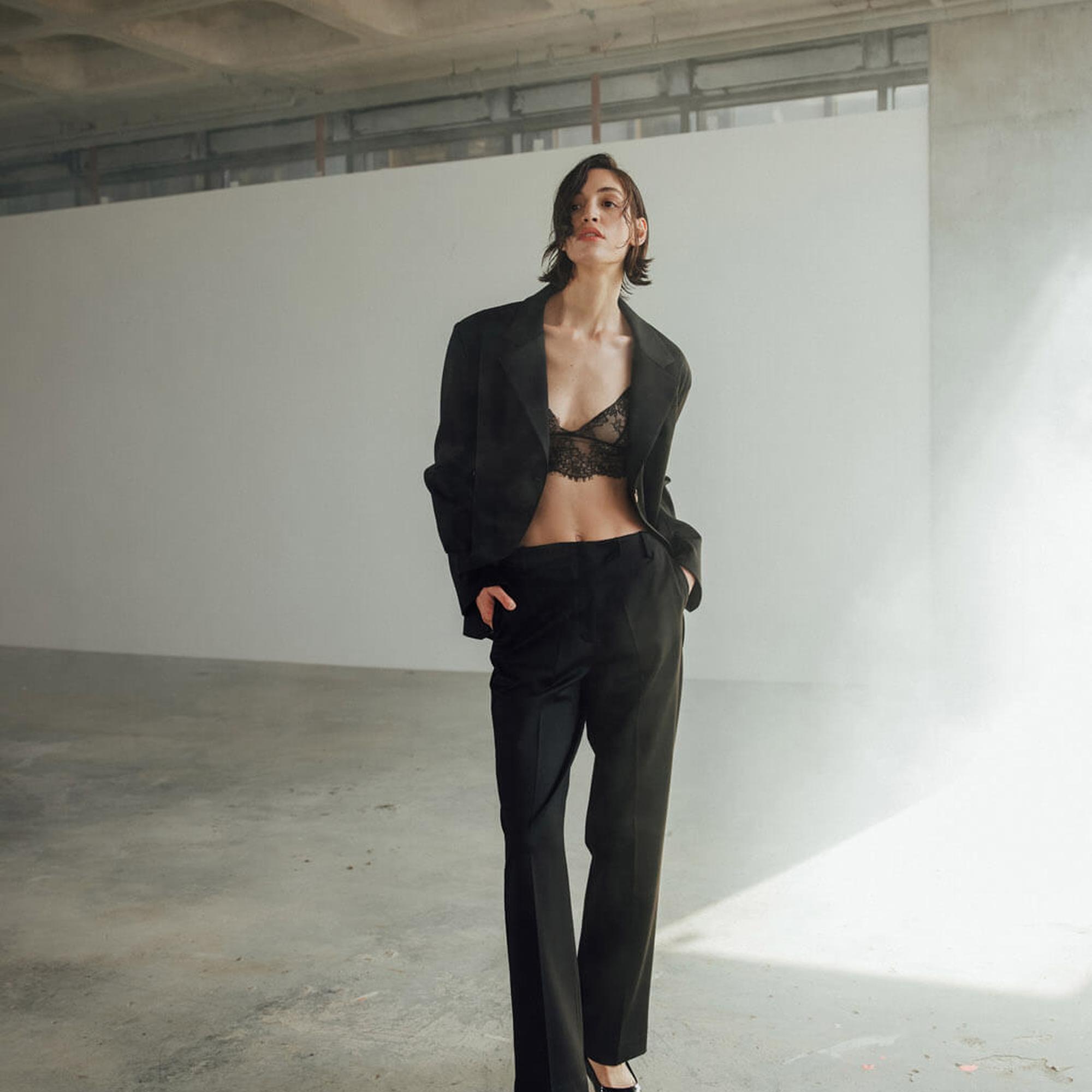 Bel Detaylı Pantolon