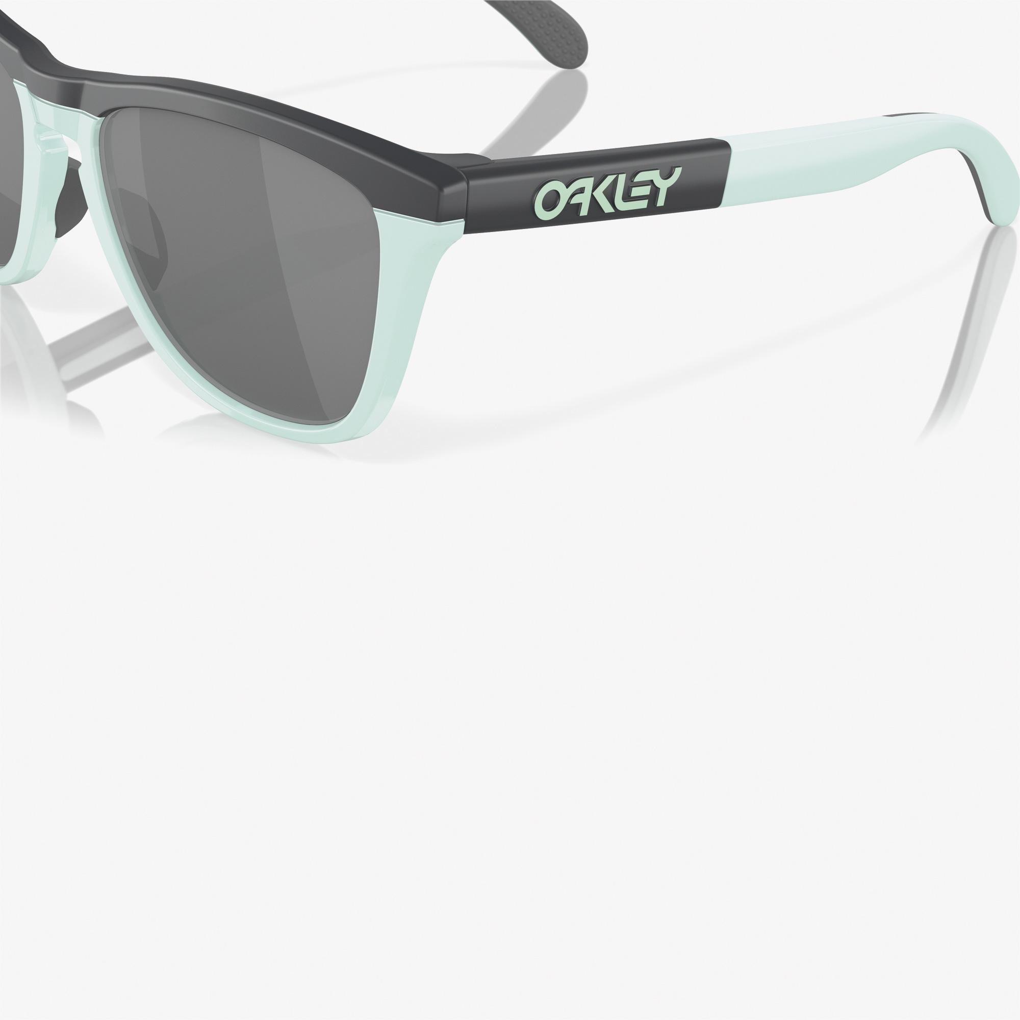 OAKLEY 0OO9284 Injected Erkek Mavi Güneş Gözlüğü