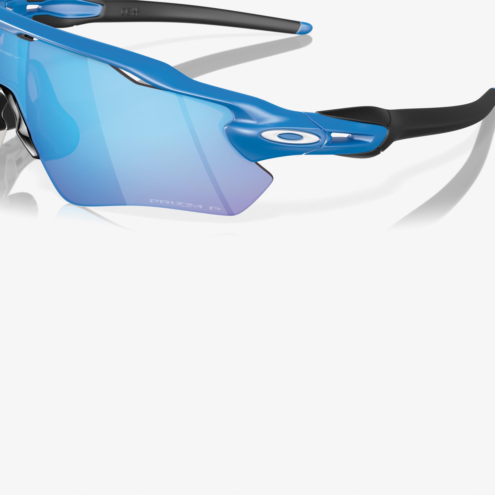 OAKLEY 0OO9208 Injected Erkek Mavi Güneş Gözlüğü