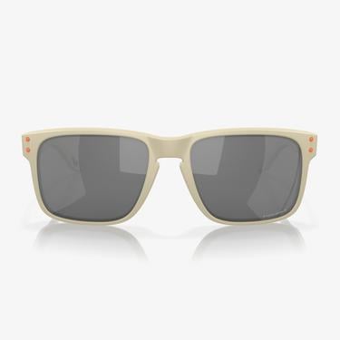  OAKLEY 0OO9102 Injected Erkek Bej Güneş Gözlüğü