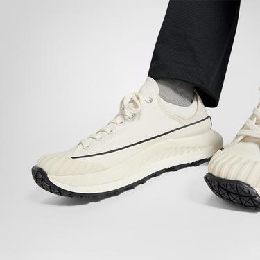  Converse Chuck 70 AT-CX Unisex Krem Sneaker