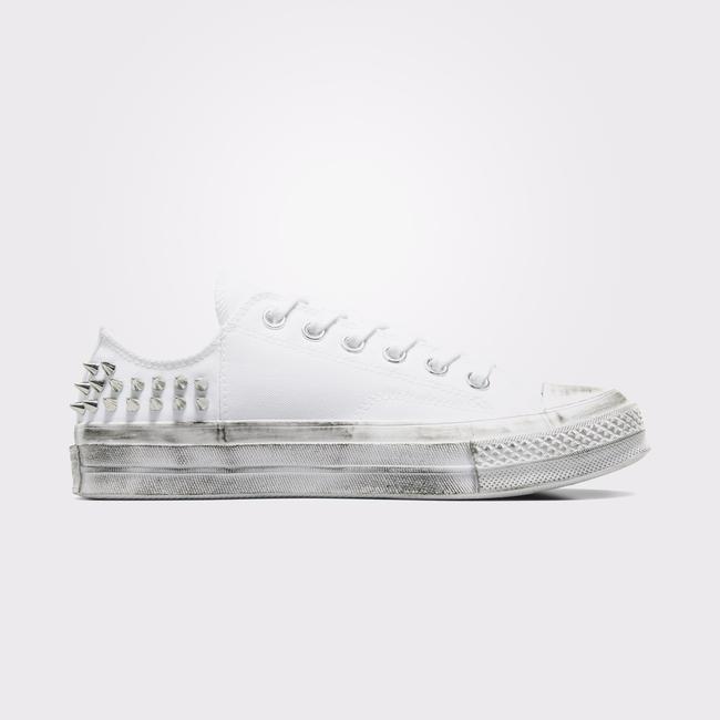  Converse Chuck 70 Studded Kadın Beyaz Sneaker