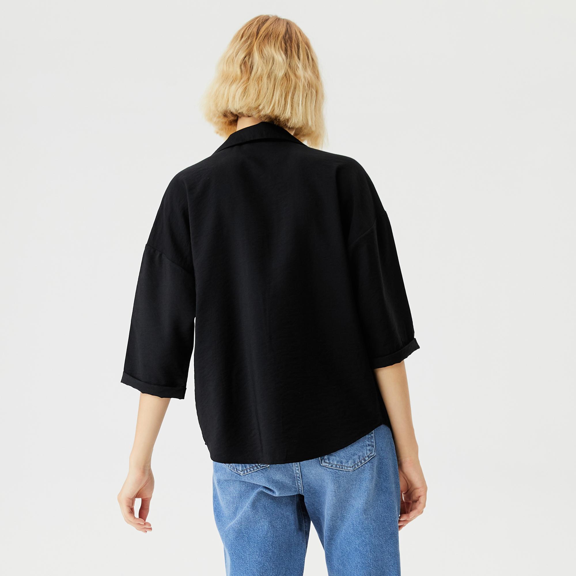 Kadın Regular Fit Truvakar Kollu V Yaka Siyah Bluz