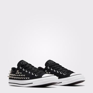  Converse Chuck Taylor All Star Studded Kadın Siyah Sneaker