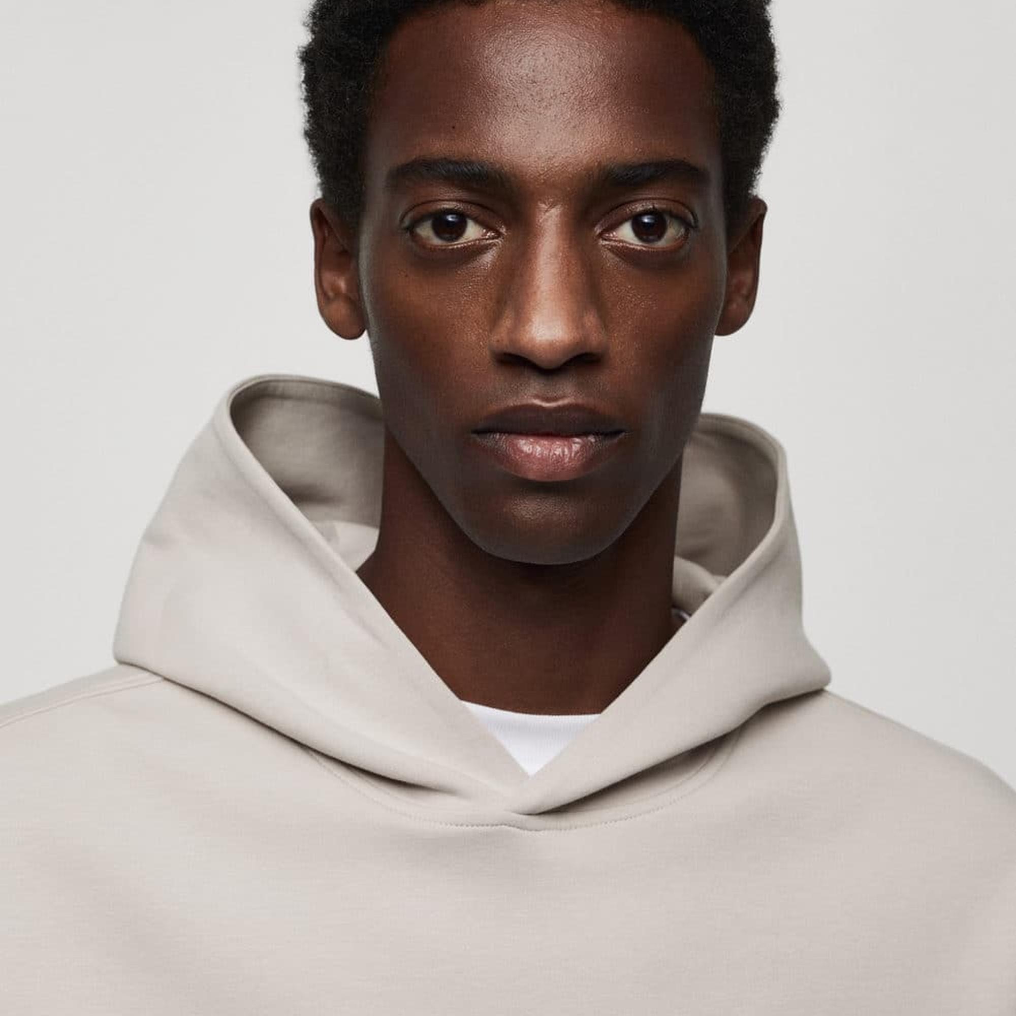 Mango Erkek Kısa Kollu Kapüşonlu Sweatshirt Buz Grisi