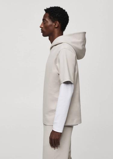  Mango Erkek Kısa Kollu Kapüşonlu Sweatshirt Buz Grisi