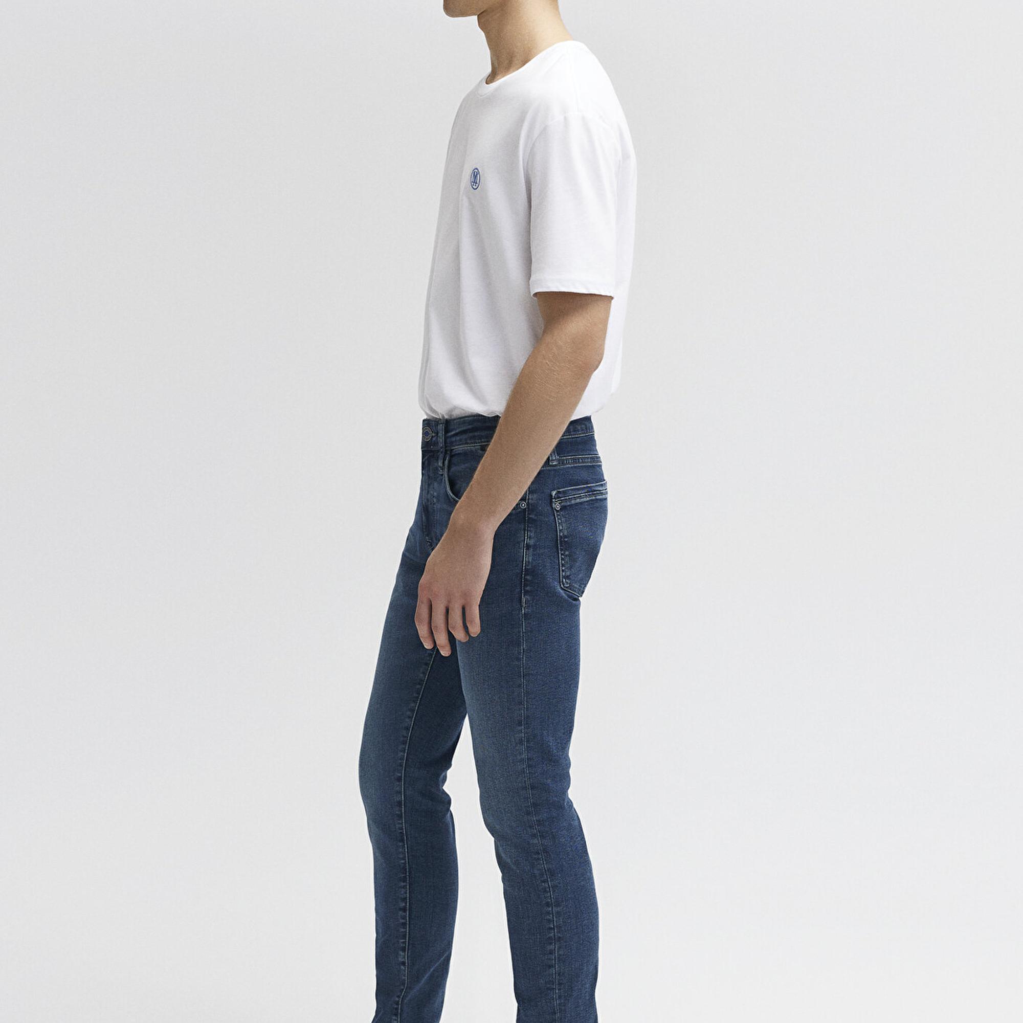 Mavi Jake Premium Blue Gölgeli Koyu Mavi Jean Pantolon 0042286530