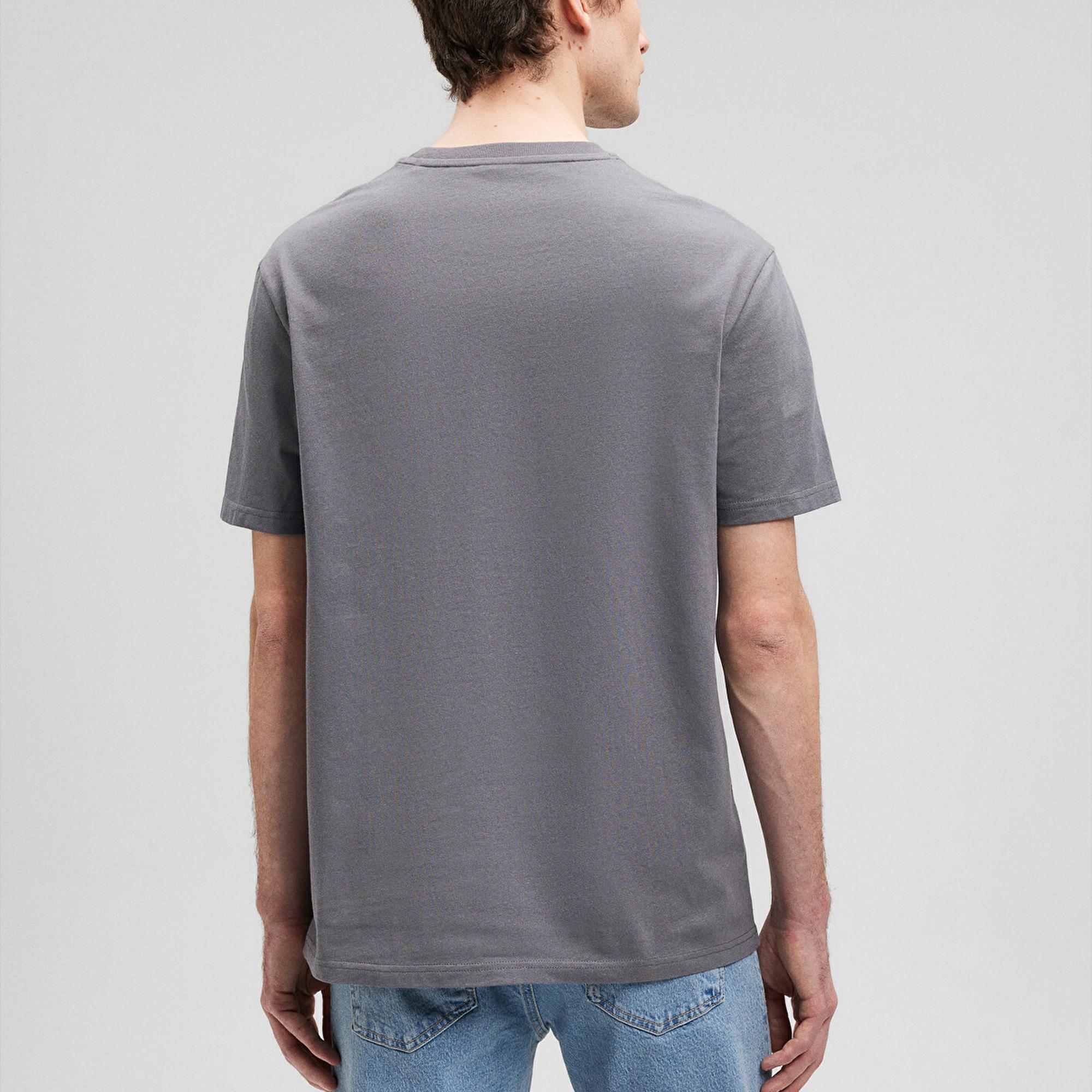 Mavi Bisiklet Yaka Gri Basic Tişört Loose Fit / Bol Rahat Kesim 066249-86569