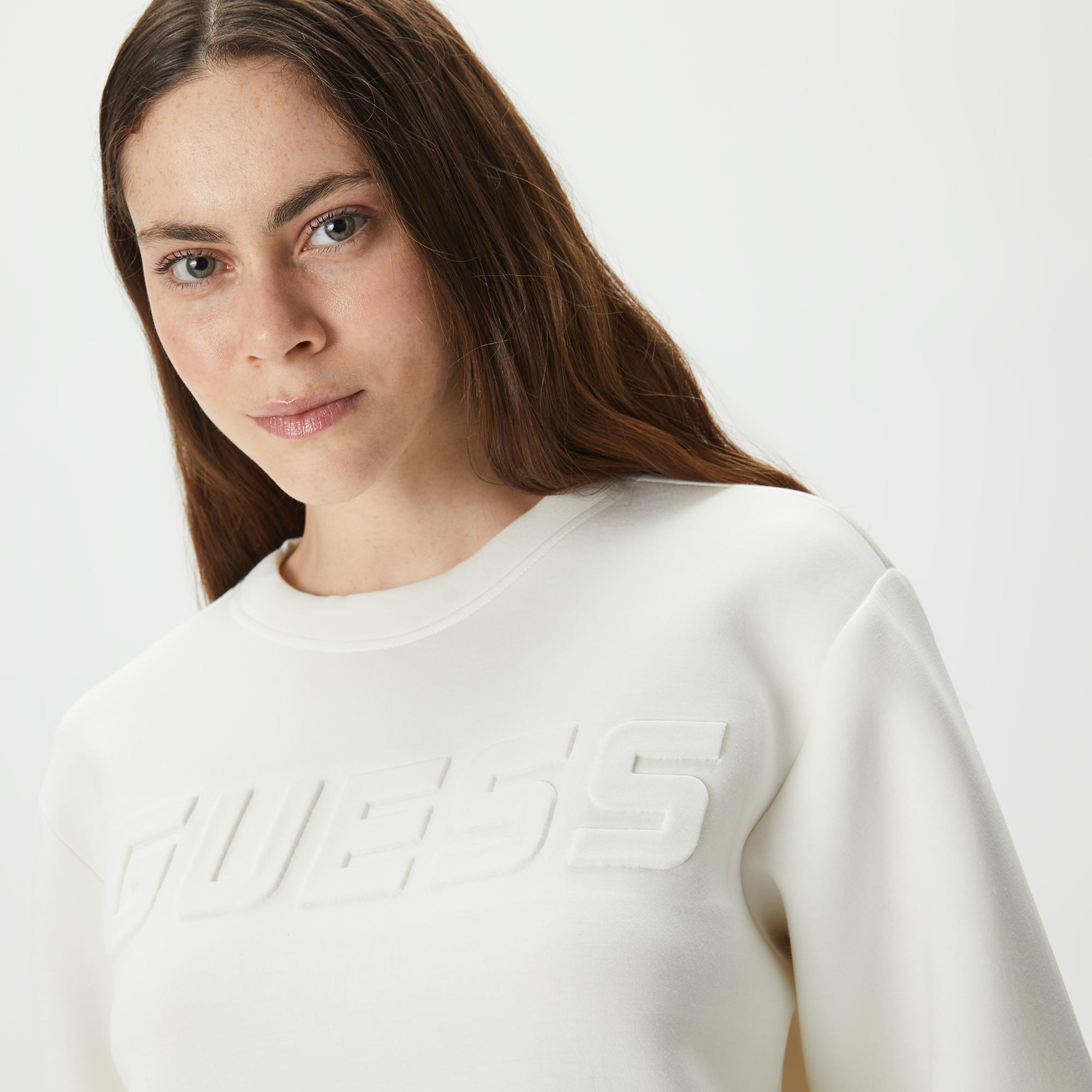 Guess Cindra CN Kadın Krem Rengi Sweatshirt
