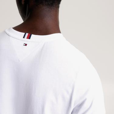  Tommy Hilfiger Logo Tipped Erkek Beyaz T-Shirt