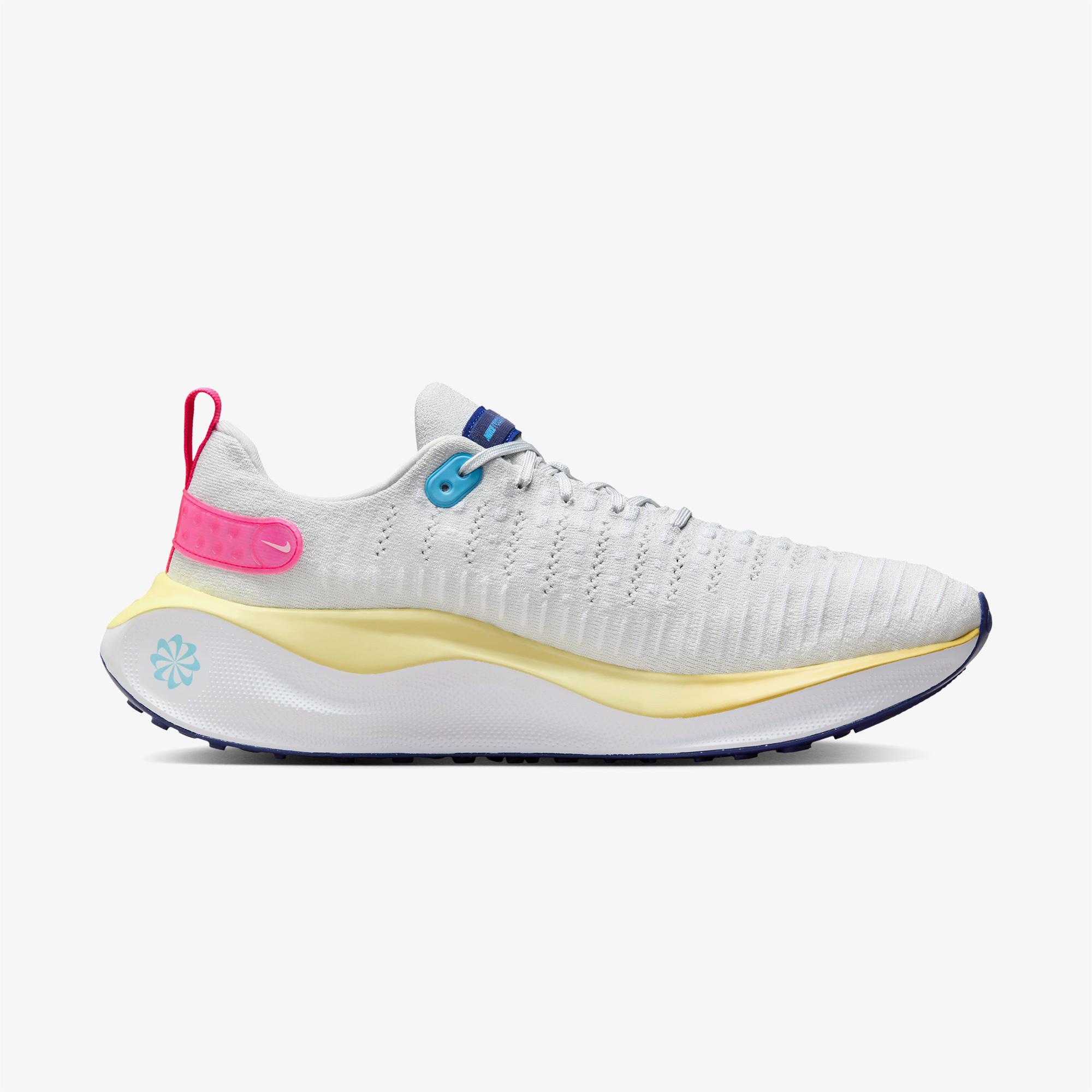 Nike Infinity Run 4 Erkek Gri Spor Ayakkabı