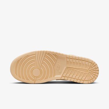  Jordan Air 1 Low Kadın Bej Spor Ayakkabı