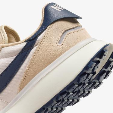  Nike Phoenix Waffle Kadın Krem Rengi Spor Ayakkabı