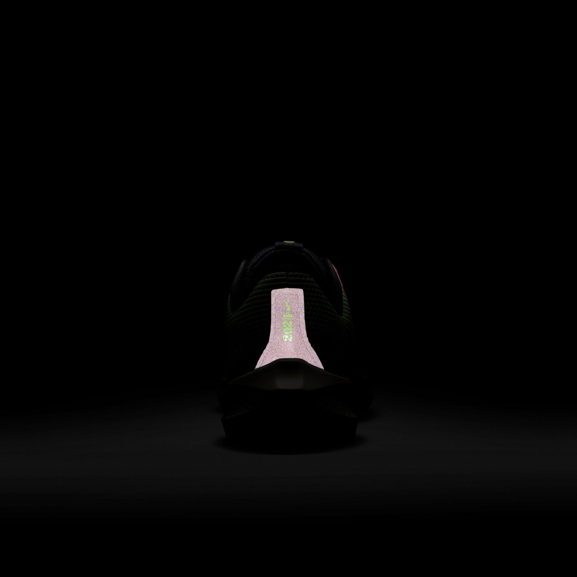 Nike Air Zoom Pegasus 40 Premium Erkek Yeşil Spor Ayakkabı