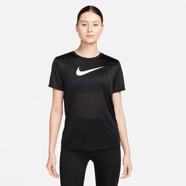  Nike Dri-Fit Graphic Kadın Siyah T-Shirt