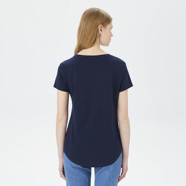  Nautica Kadın Lacivert Relaxed Fit T-Shirt