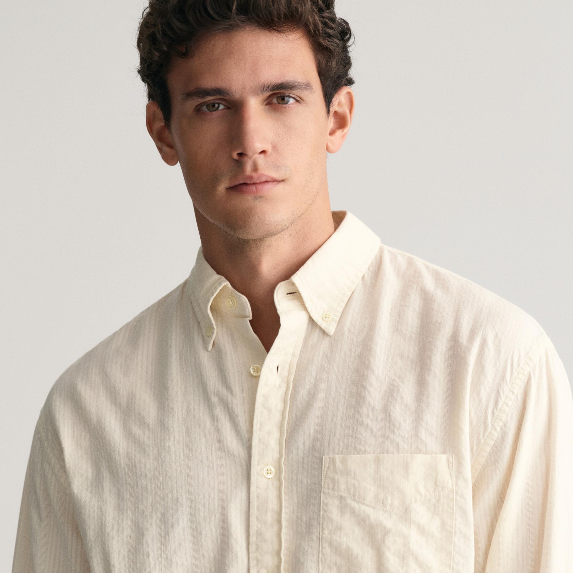 GANT Erkek Bej Relaxed Fit Düğmeli Yaka Çizgili Gömlek