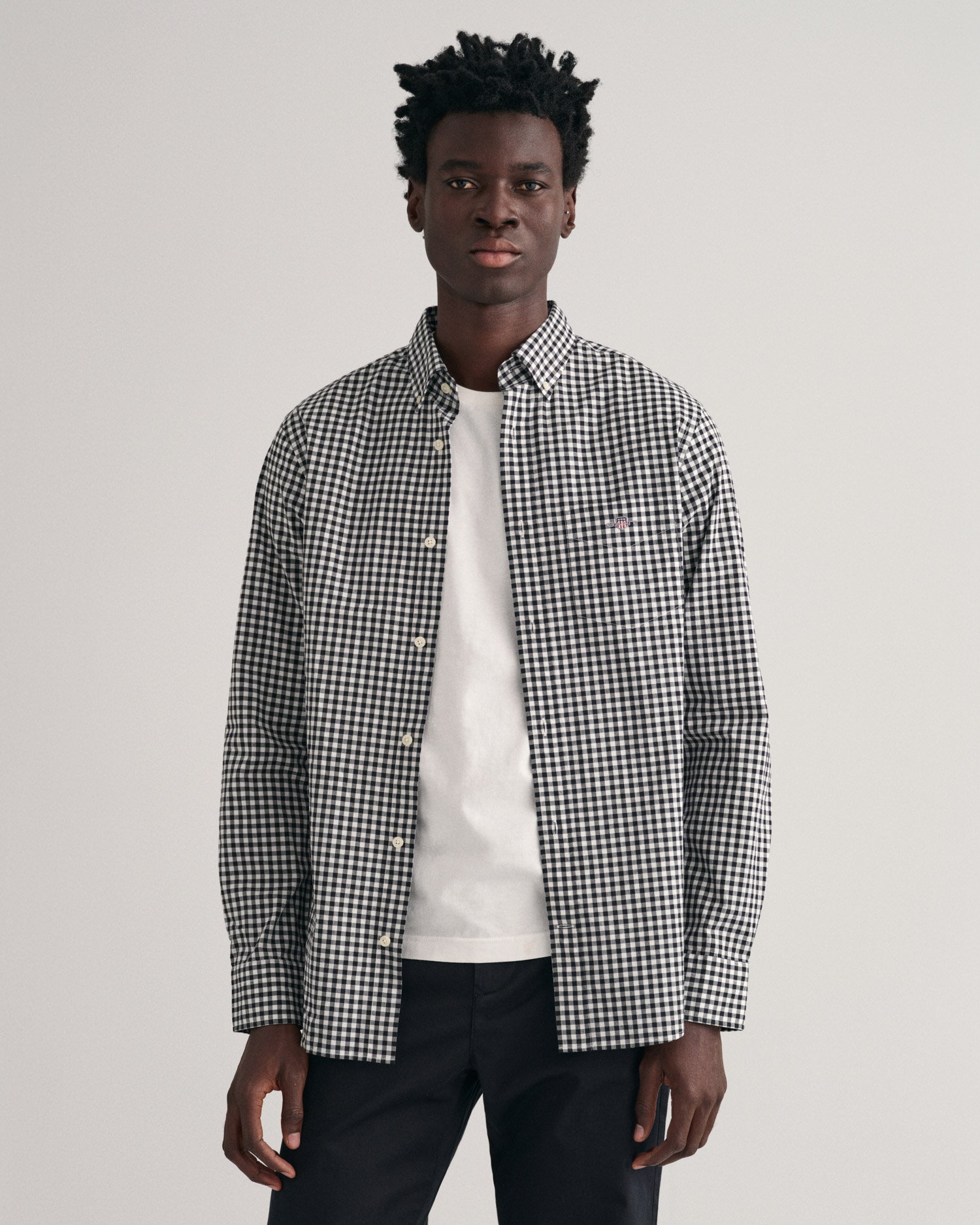  GANT Erkek Siyah Regular Fit Düğmeli Yaka Kareli Gömlek