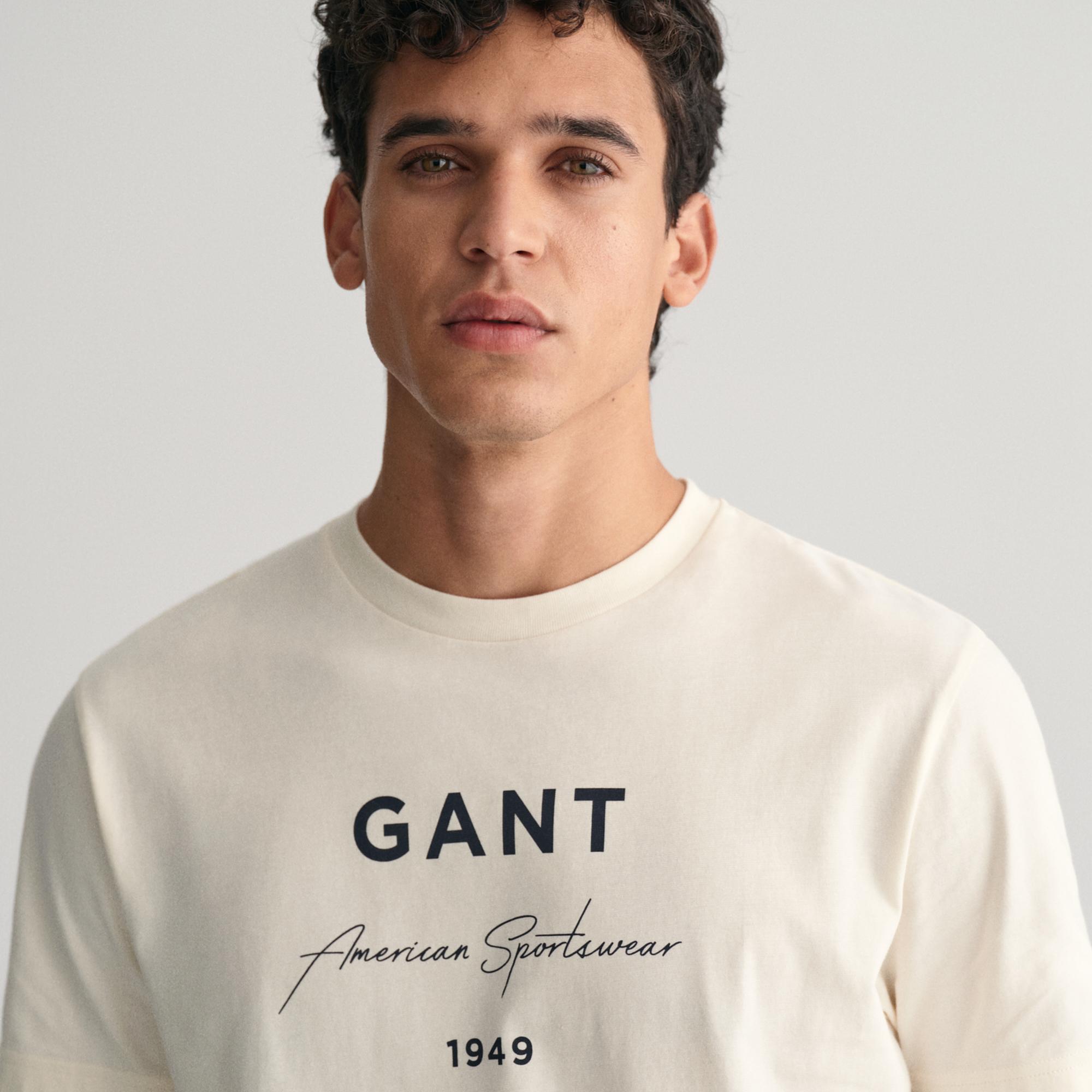 GANT Erkek Krem Regular Fit Bisiklet Yaka Logolu T-shirt