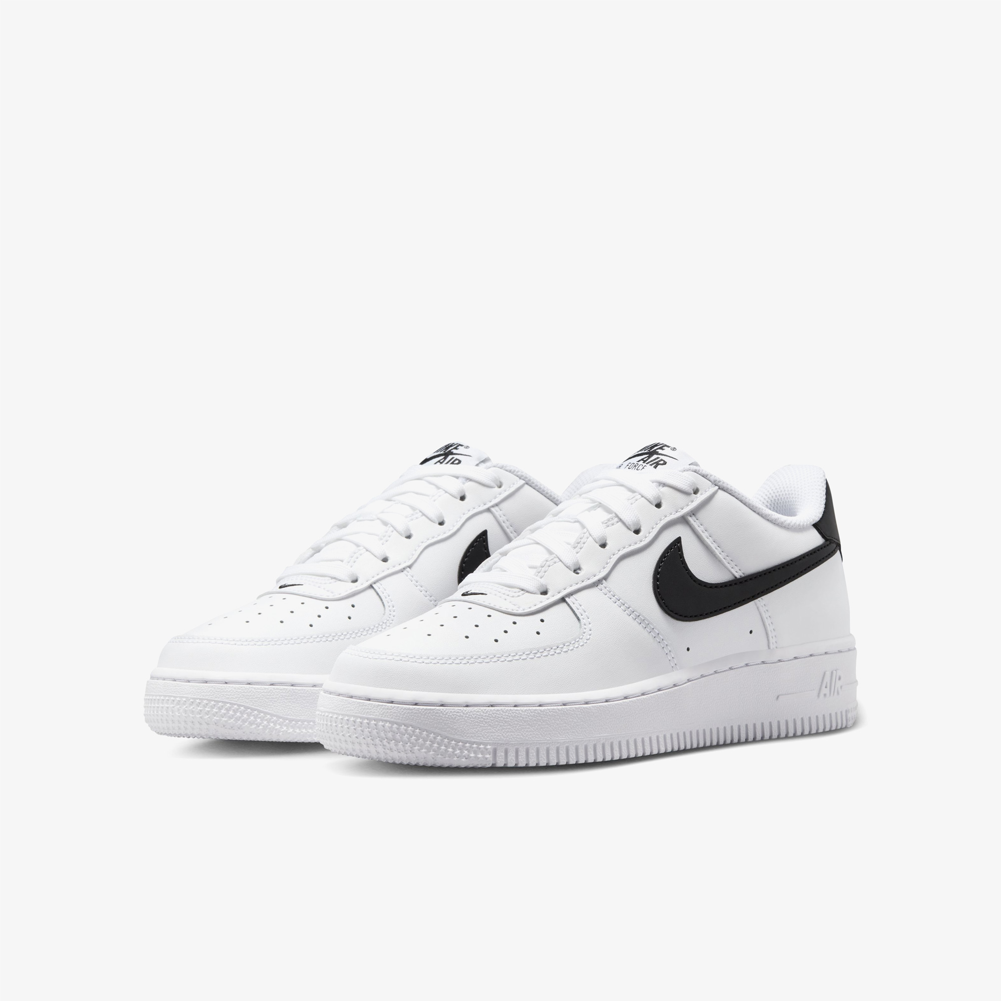 Nike Beyaz Nike Air Force 1
