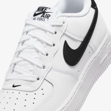  Nike Air Force 1 Beyaz Spor Ayakkabı