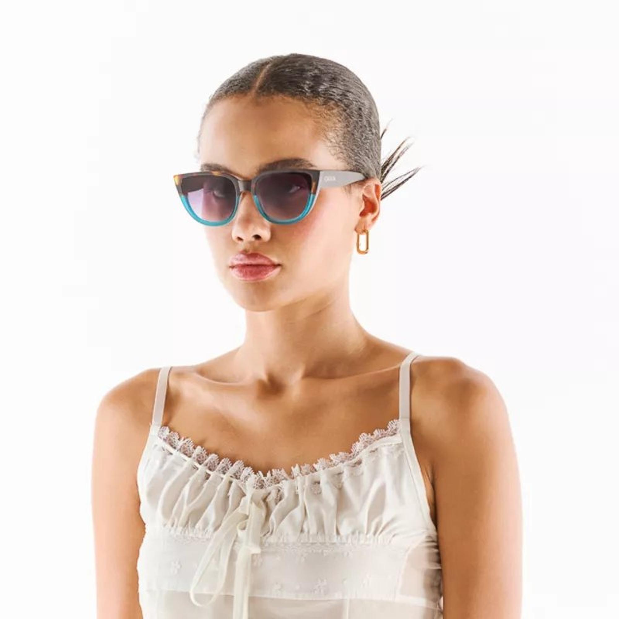 Okkia Silvia Güneş Gözlüğü 
Havana Mavisi