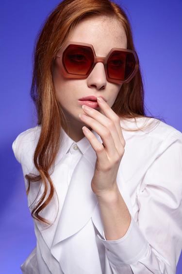  Okkia Emma Big Hexagonal Güneş Gözlüğü
Havana Pembesi