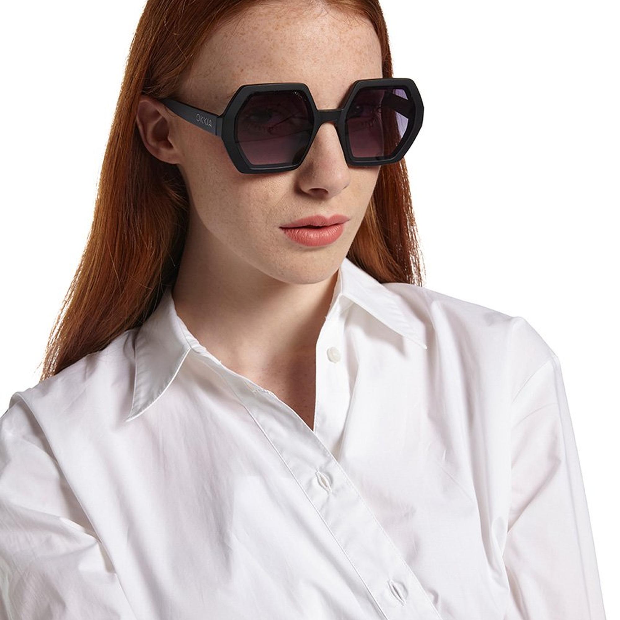 Okkia Emma Big Hexagonal Unisex Güneş Gözlüğü
Siyah