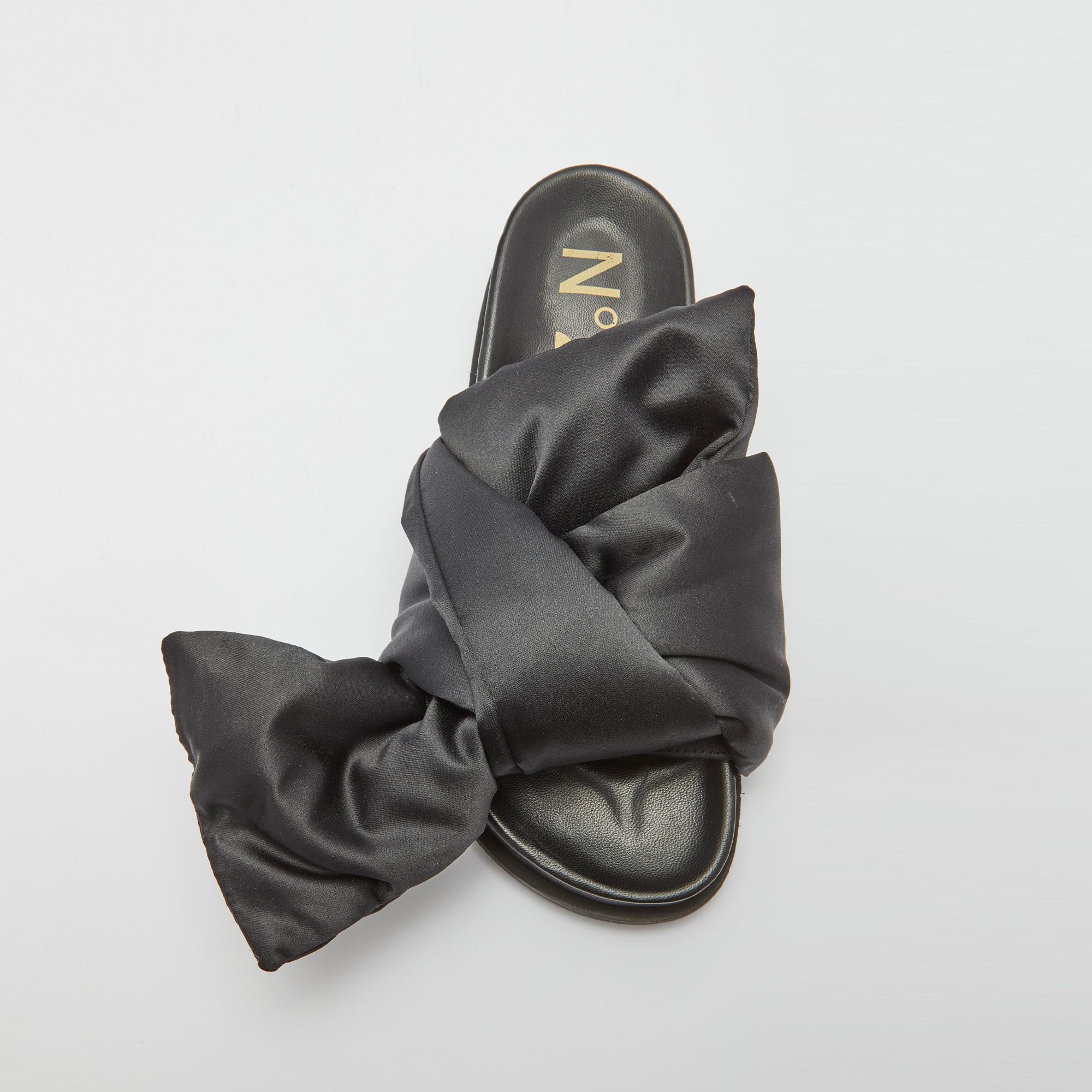 No. 21 Kadın Siyah Terlik