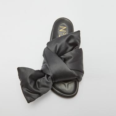  No. 21 Kadın Siyah Terlik