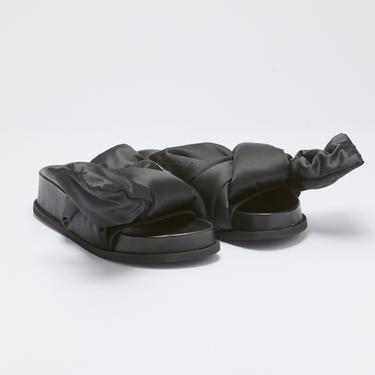  No. 21 Kadın Siyah Terlik