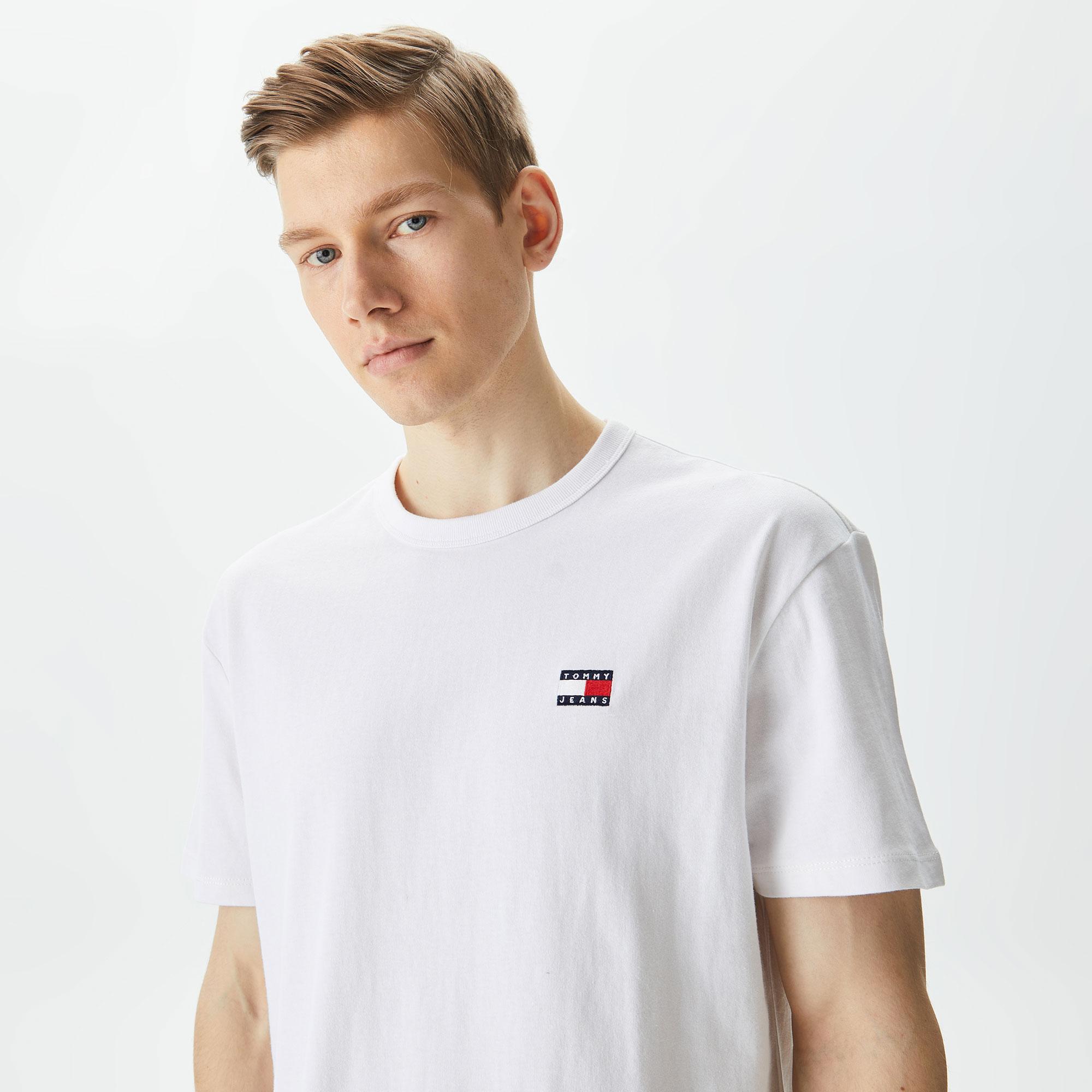 Tommy Jeans Reg Badge Erkek Beyaz T-Shirt