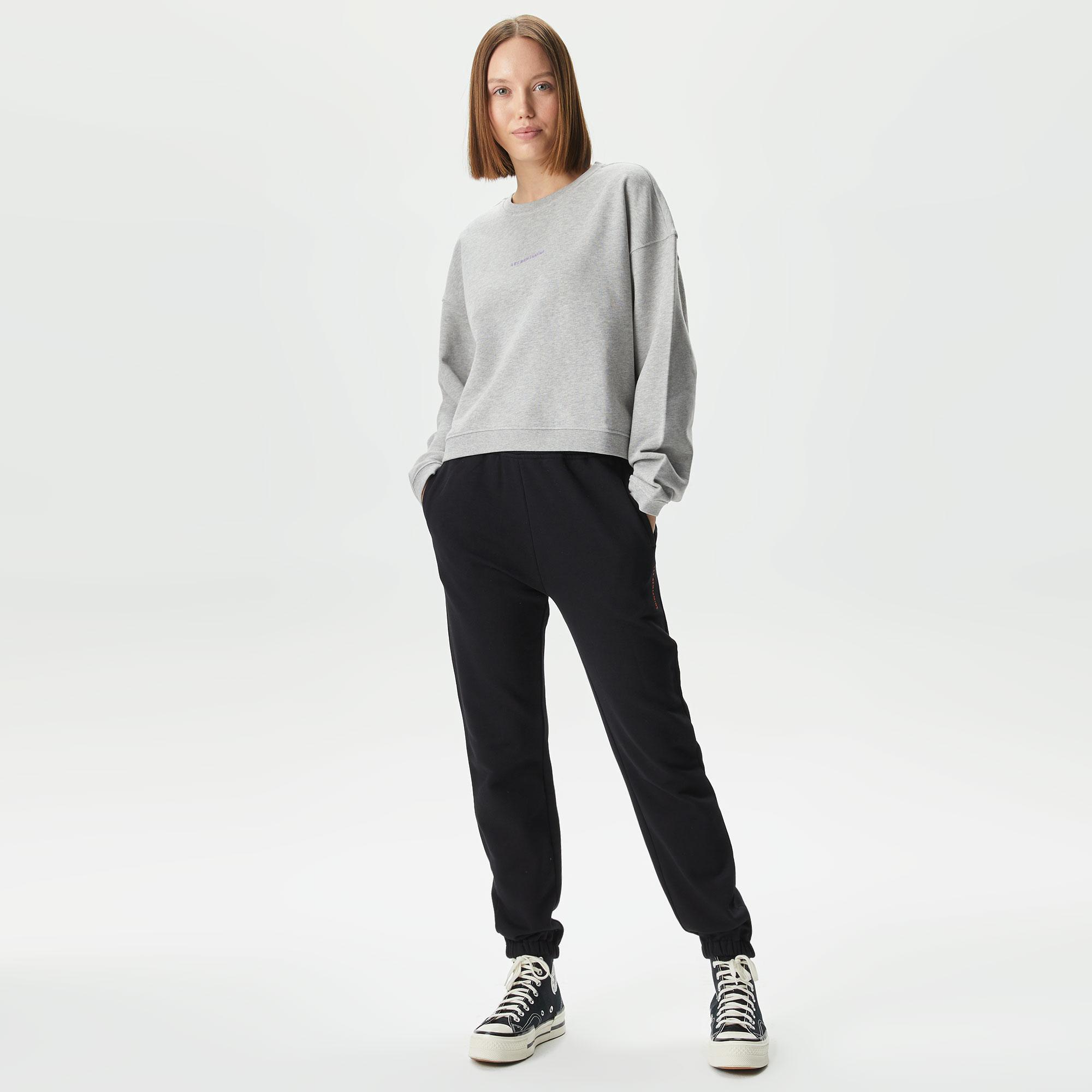 Les Benjamins Core Kadın Gri Sweatshirt