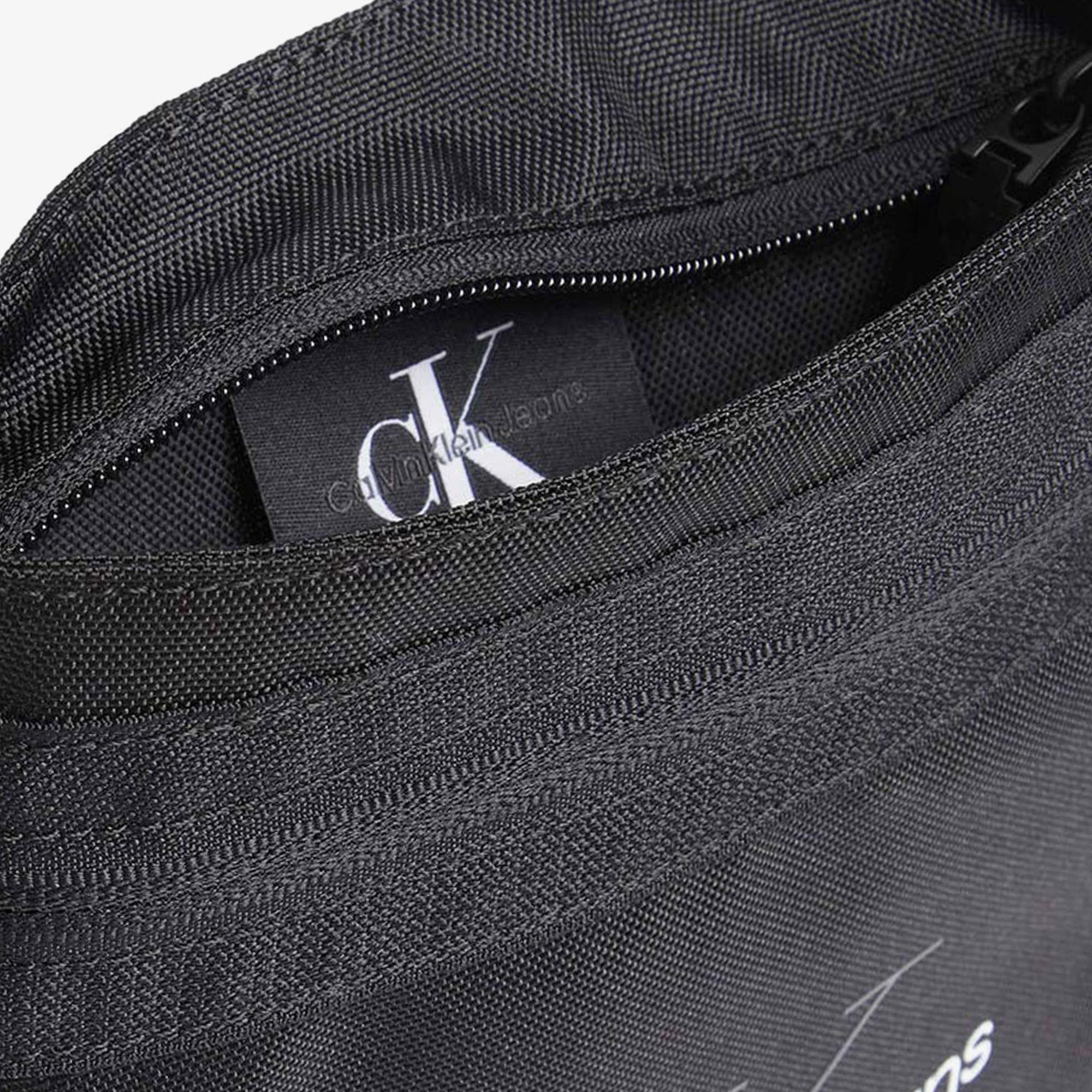 Calvin Klein Jeans Sport Essentials Erkek Siyah Postacı Çantası