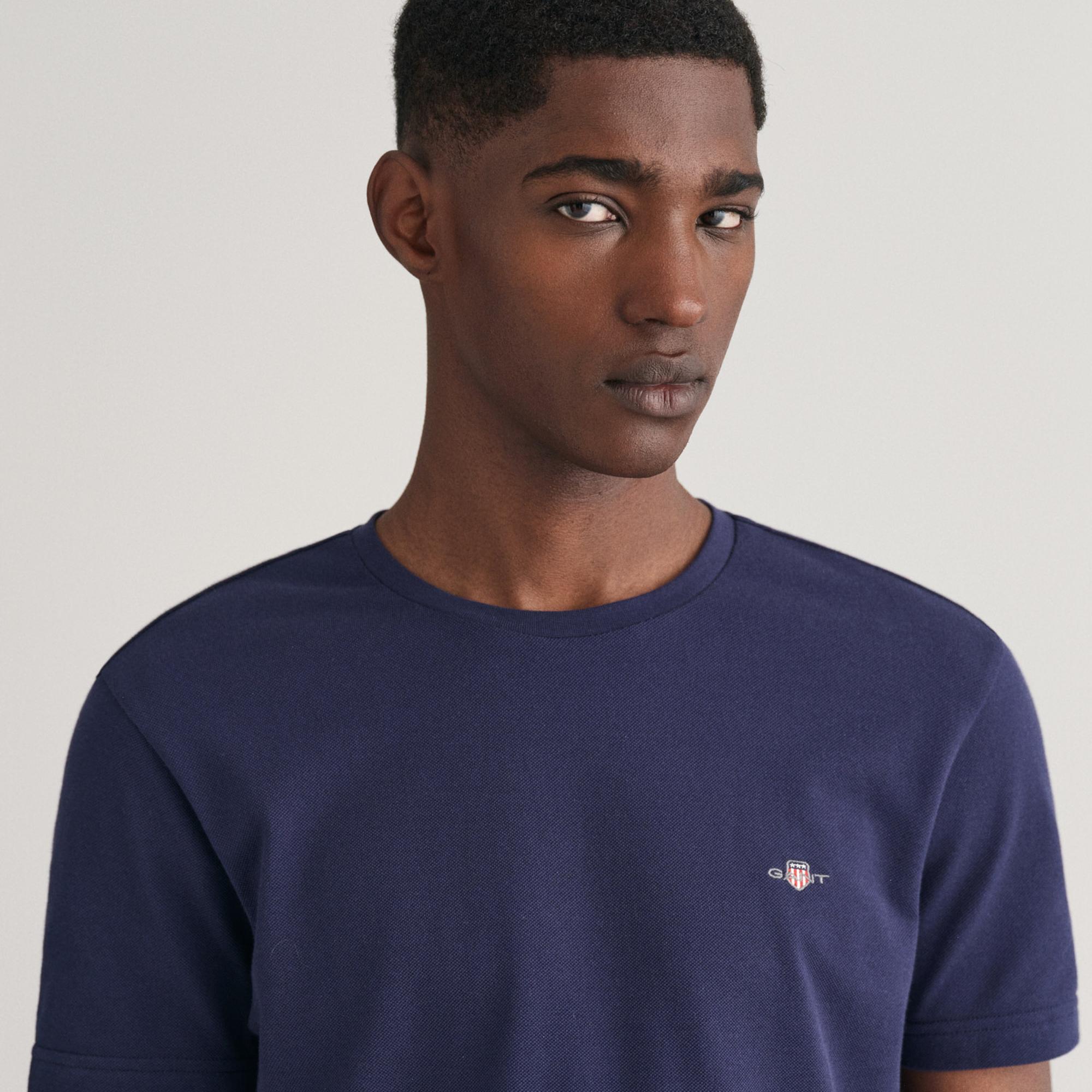 GANT Erkek Lacivert Slim Fit Bisiklet Yaka T-Shirt