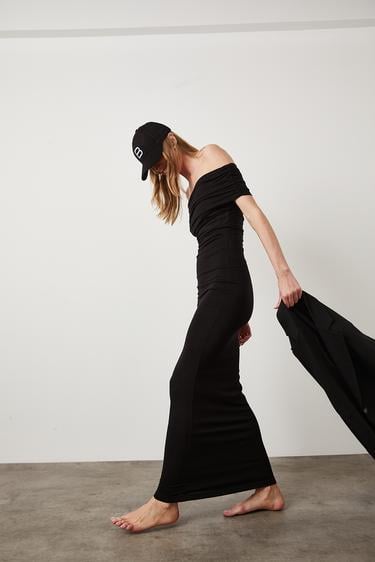  Omuz Dekolte Maxi Elbise