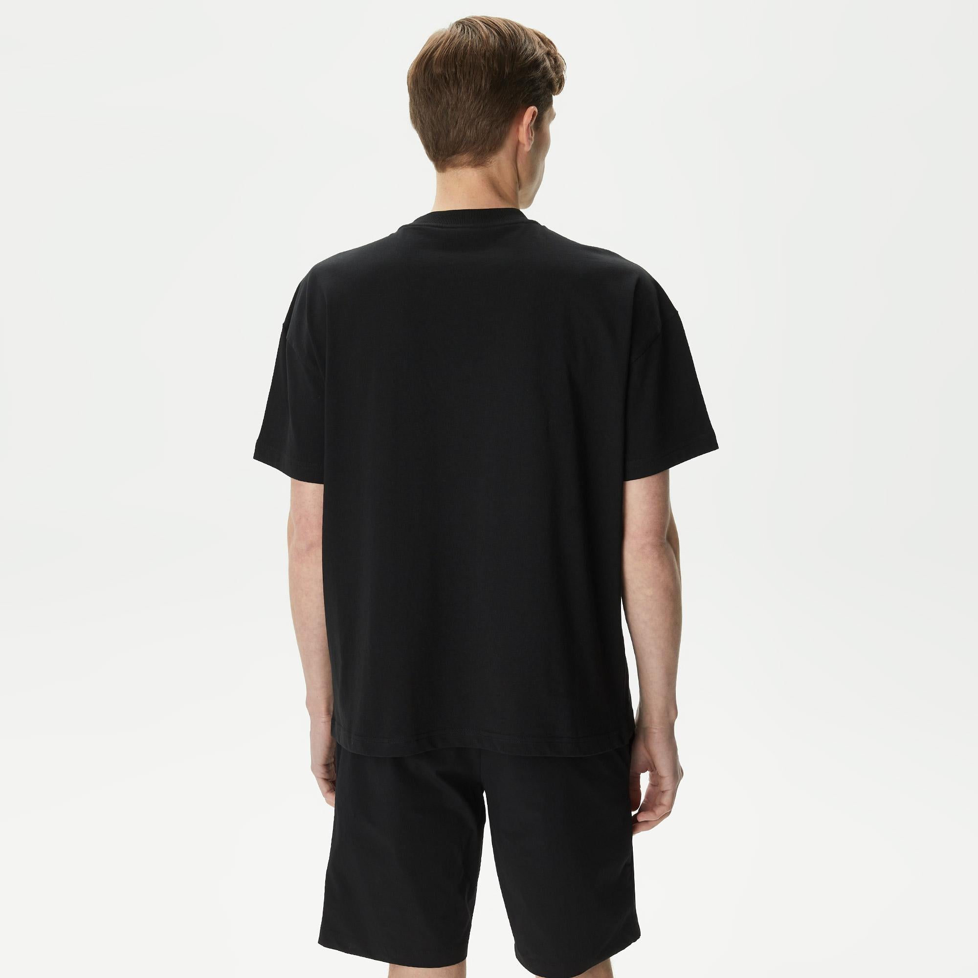 Lacoste Erkek Relaxed Fit Bisiklet Yaka Baskılı Siyah T-Shirt