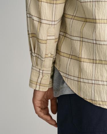  GANT Erkek Bej Oversize Fit Klasik Yaka Kareli Gömlek